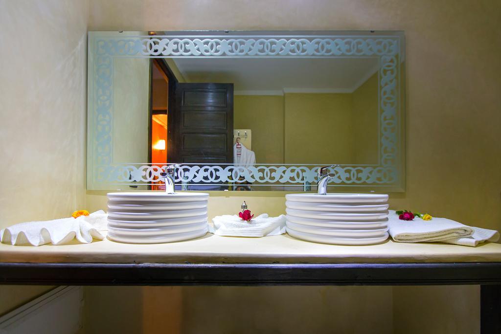Ksar Salha Hotel Douar Draa Luaran gambar